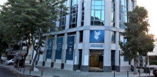 Διευκρινίσεις Κουλέρμου για την παρουσία του στη σύσκεψη στον ΔΗΣΥ – Με κάλεσε η Αννίτα