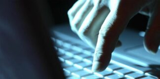 Πήραν 111,370 ευρώ από εταιρεία με διαδικτυακή απάτη