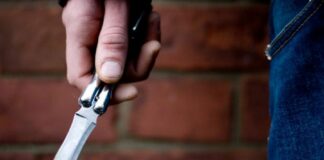 Τσιακκιλερό: Υπάλληλος επιτέθηκε με μαχαίρι στο αφεντικό του