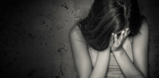 Αγιος Παντελεήμονας: Συνελήφθησαν 4 ανήλικες για τον άγριο ξυλοδαρμό 16χρονης συμμαθήτριάς τους