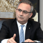 Ο Αβέρωφ πήρε το έγγραφο υποστήριξης υποψηφίων από τον ΔΗΣΥ – Ένδειξη για συμμετοχή στις κομματικές διεργασίες