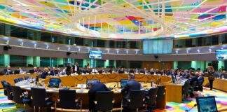 Υποψηφιότητες από Πιερρακάκη και Φαν Πέτεγχεμ για την προεδρία του Eurogroup