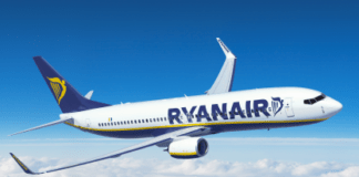 Αυξηση επιβατών και ναύλων προβλέπει η Ryanair