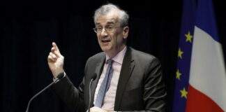 Βιλερουά (ΕΚΤ): Δεν συντρέχουν λόγοι για άμεση αύξηση των επιτοκίων