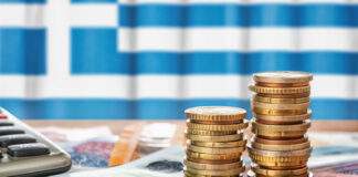 Κομισιόν για Ελλάδα: Διατήρηση υψηλών ρυθμών ανάπτυξης και πλεονασμάτων φέτος και το 2026