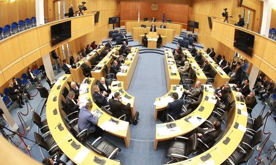 Βουλή: Προτάσεις βουλευτών για τις πολλαπλές συντάξεις – Δείτε τι εισηγούνται