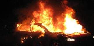 Εμπρησμό οχημάτων στη Λευκωσία διερευνά η Αστυνομία