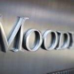 Moody’s: Αναβάθμιση του outlook από σταθερό σε θετικό για την Ελλάδα