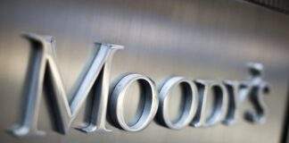 Moody’s: Αναβάθμιση του outlook από σταθερό σε θετικό για την Ελλάδα