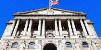 Στροφή της BoE προς μειώσεις: Οριακή απόφαση και πτώση της στερλίνας