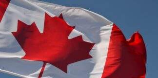 Το κοινοβούλιο του Καναδά υιοθετεί οριακά προϋπολογισμό