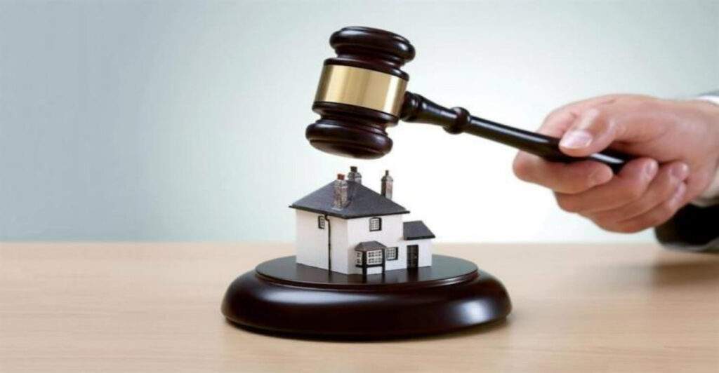 Κόμματα πιέζουν για αλλαγές στο πλαίσιο των εκποιήσεων