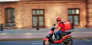 Νέα επίθεση κατά διανομέα φαγητού – Τραυματίστηκε στο πρόσωπο