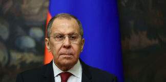 Λαβρόφ: «Νόμιμος στόχος» τυχόν ευρωπαϊκά στρατεύματα στην Ουκρανία