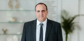 Η θέση ΔΗΣΥ για επιτόκια και προτάσεις ΑΚΕΛ και ΕΛΑΜ