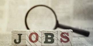 Μηνιαία αύξηση ανέργων τον Νοέμβριο, παραμένει η ετήσια τάση μείωσης