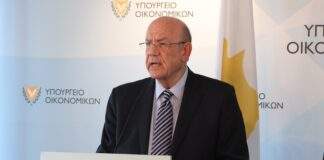 Υπουργός Οικονομικών: Η Kυβέρνηση προωθεί μέτρα για διευκόλυνση επενδύσεων