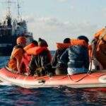 Κρήτη: Εντοπίστηκαν τέσσερις λέμβοι με 160 μετανάστες