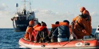Κρήτη: Εντοπίστηκαν τέσσερις λέμβοι με 160 μετανάστες