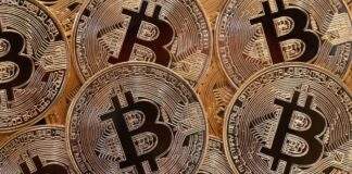 Ξαφνικό φρένο στο Bitcoin: Η άνοδος-ρεκόρ μετατράπηκε σε πτώση 20%