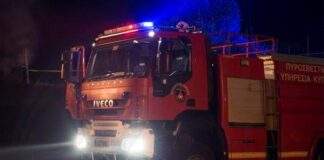Διερευνώνται τα αίτια φωτιάς σε δυο αυτοκίνητα στην Επισκοπή Λεμεσού