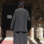Φωτογραφίες και βίντεο από τη ζωή των μοναχών παρουσίασε η υπεράσπιση στην υπόθεση Μ. Αββακούμ