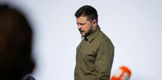 Το ζοφερό δίλημμα του Ζελένσκι: Να επιλέξει τη συμφωνία του Τραμπ ή να βασιστεί σε αναξιόπιστους Ευρωπαίους