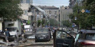 Ουκρανία: 3 νεκροί στο Κραματόρσκ «μετά από ρωσικό πλήγμα σε σπίτι» – 13χρονο κορίτσι μεταξύ των θυμάτων