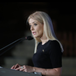 Δυναμική για επανέναρξη διαπραγματεύσεων ζήτησε η Α.Δημητρίου που συναντήθηκε με Χαν