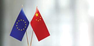 Η ΕΕ «σκληραίνει» τους κανόνες επενδύσεων λόγω Κίνας