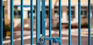 Κλειστά όλα τα σχολεία αύριο Παρασκευή στην Αττική λόγω της κακοκαιρίας