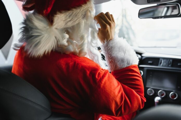 Santa Driving 33