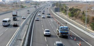Κομφούζιο στον αυτοκινητόδρομο Λευκωσίας-Λεμεσού λόγω δύο τροχαίων Autokinitodromos