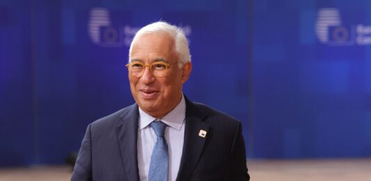 Antonio Kwsta