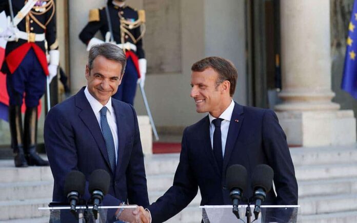 Mitsotakis Macron