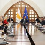 Συγκαλείται το Εθνικό Συμβούλιο μετά τη συνάντηση της 11ης Δεκεμβρίου Χριστοδουλίδη-Έρχιουρμαν Xrist Ethniko Symboulio Xrist