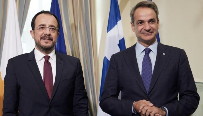 Mitsotakis xristodoulidis 910x521 1