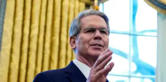 Μπέσεντ για Fed: Πιθανόν ο νέος πρόεδρος να ανακοινωθεί τον Ιανουάριο Skot mpesent dasmoi 696x464