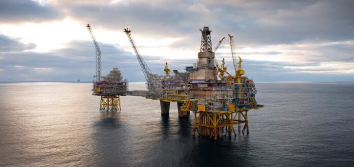 Oil platform5 15