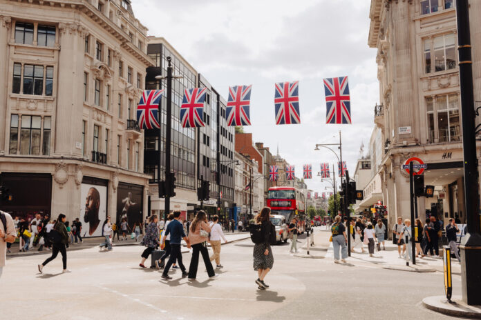 Oxford street shopping scaled