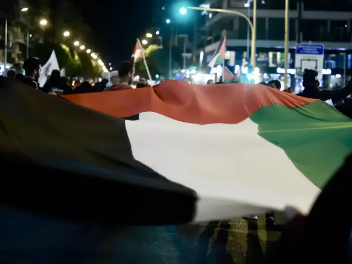Eurokiniss gaza athens.jpg