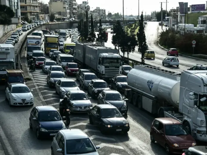 Eurokinissi kifisos.jpg