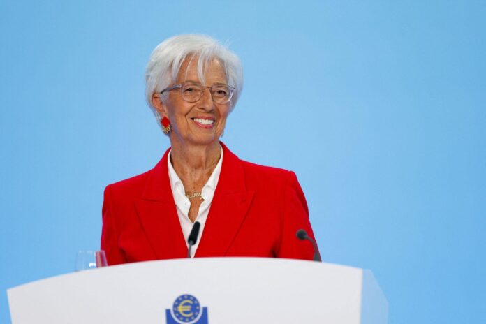 Lagarde 2048x1366