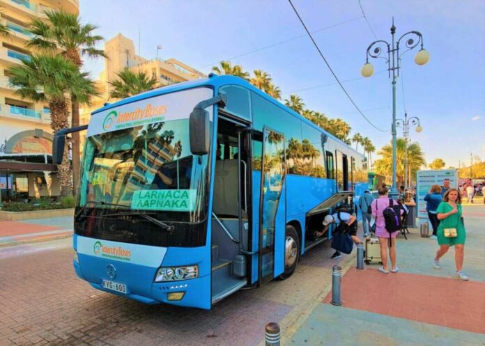 Larnaca public transport leoforeio 1068x763
