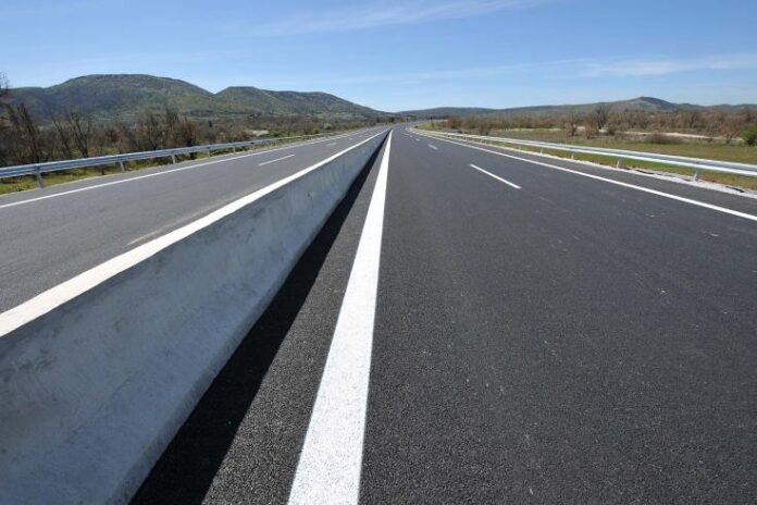 Autokinitodromos 56