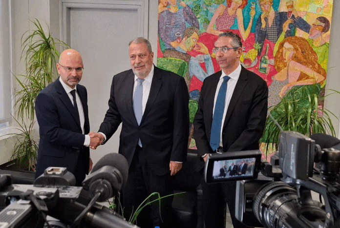 Savvidis papakwnstantinou aggelidis