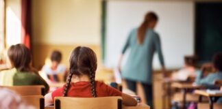 Νέα εποχή για Παιδεία με ψήφιση σχεδίου αξιολόγησης, λένε οι γονείς παιδιών νηπιαγωγείων Sxoleio mathites