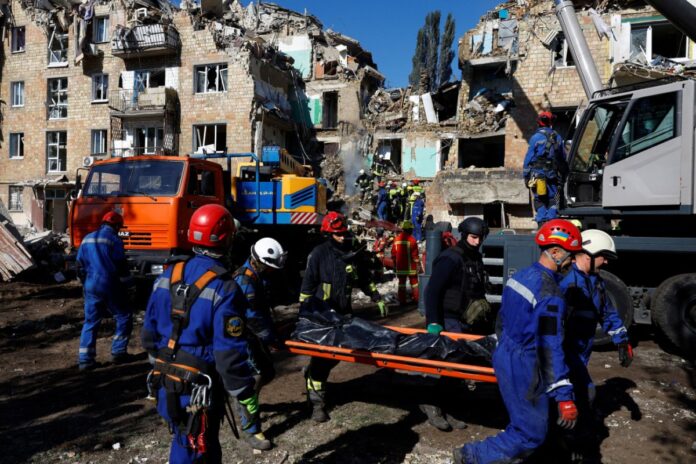 2025 08 28t070455z 390595587 rc26ggaep1fm rtrmadp 5 ukraine crisis attack kyiv 1200x800