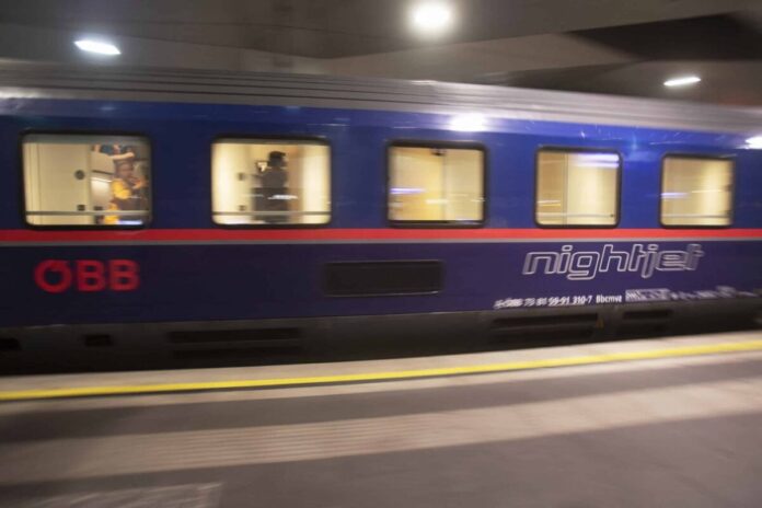 In austria man clings to high speed train and survives scaled e1754888504662 1200x800