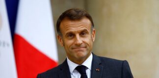 «Είναι ο χειρότερος πρόεδρος της Γαλλίας» λέει ο πρώην μέντορας του Μακρόν Macron makron
